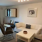 2-Zimmer - Voll Ausgestattet - Ideal Fuer Familien & Gruppen